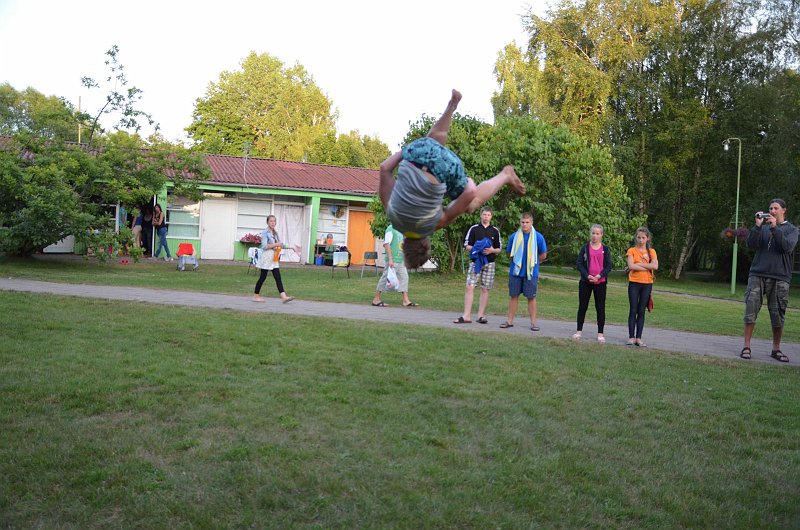 2012-08-01 19.52.00-3-66-2707.jpg
